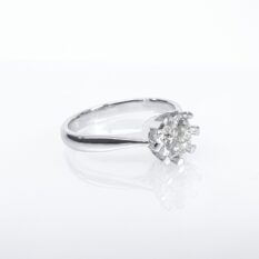 Pierscionek z odbiciem